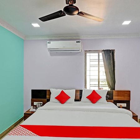 Hotel O Hi5 Days Inn Premium Bhubaneswar Eksteriør billede