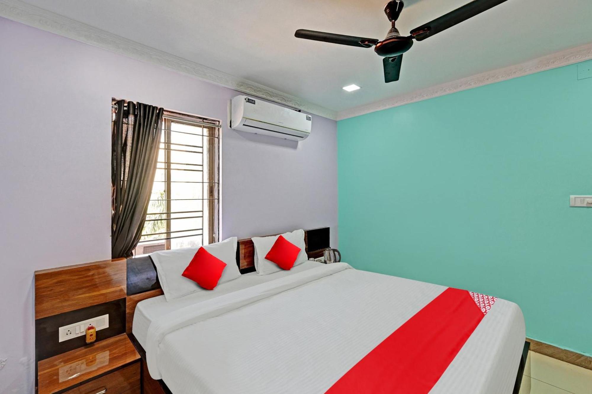 Hotel O Hi5 Days Inn Premium Bhubaneswar Værelse billede