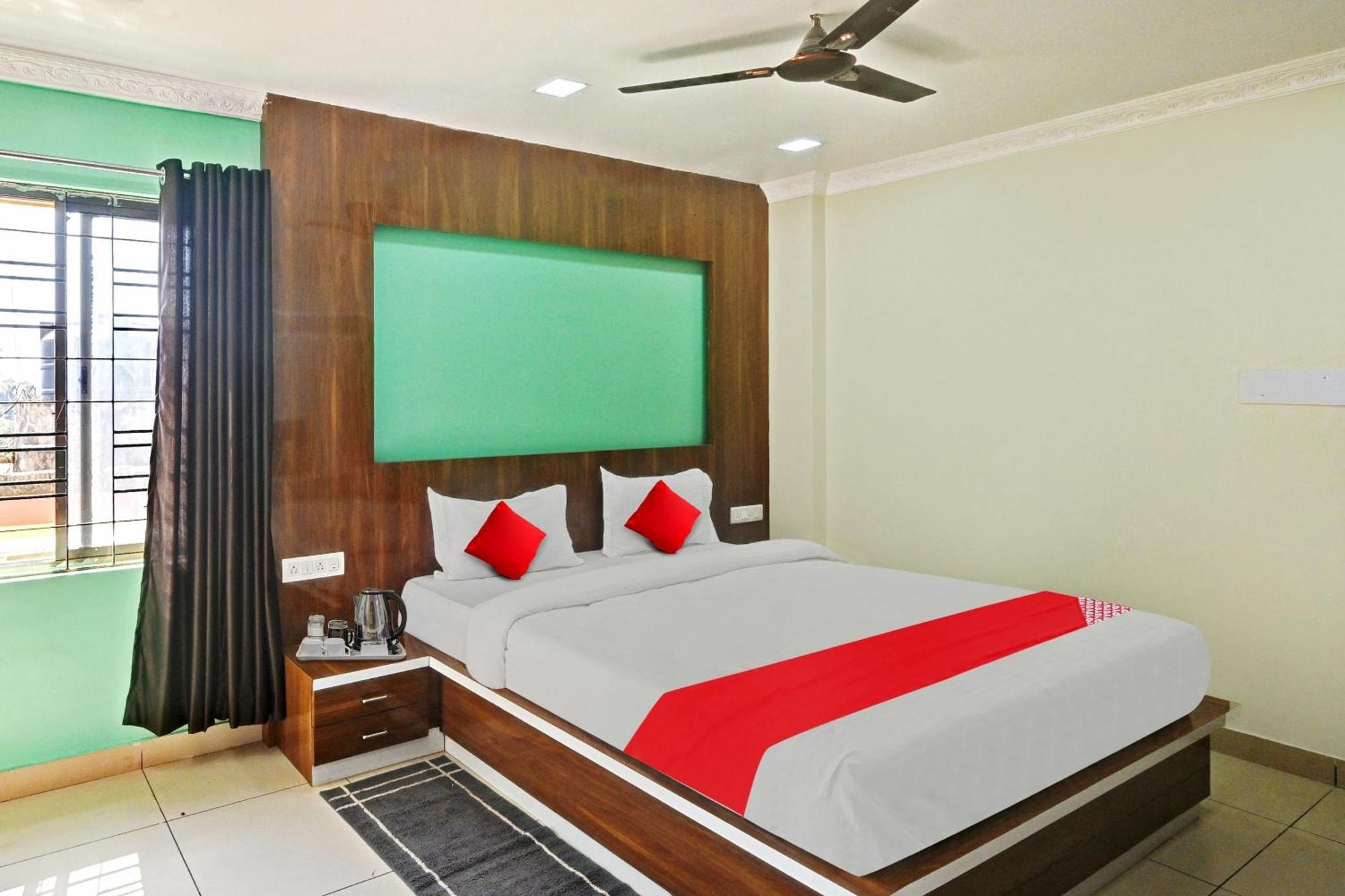 Hotel O Hi5 Days Inn Premium Bhubaneswar Værelse billede