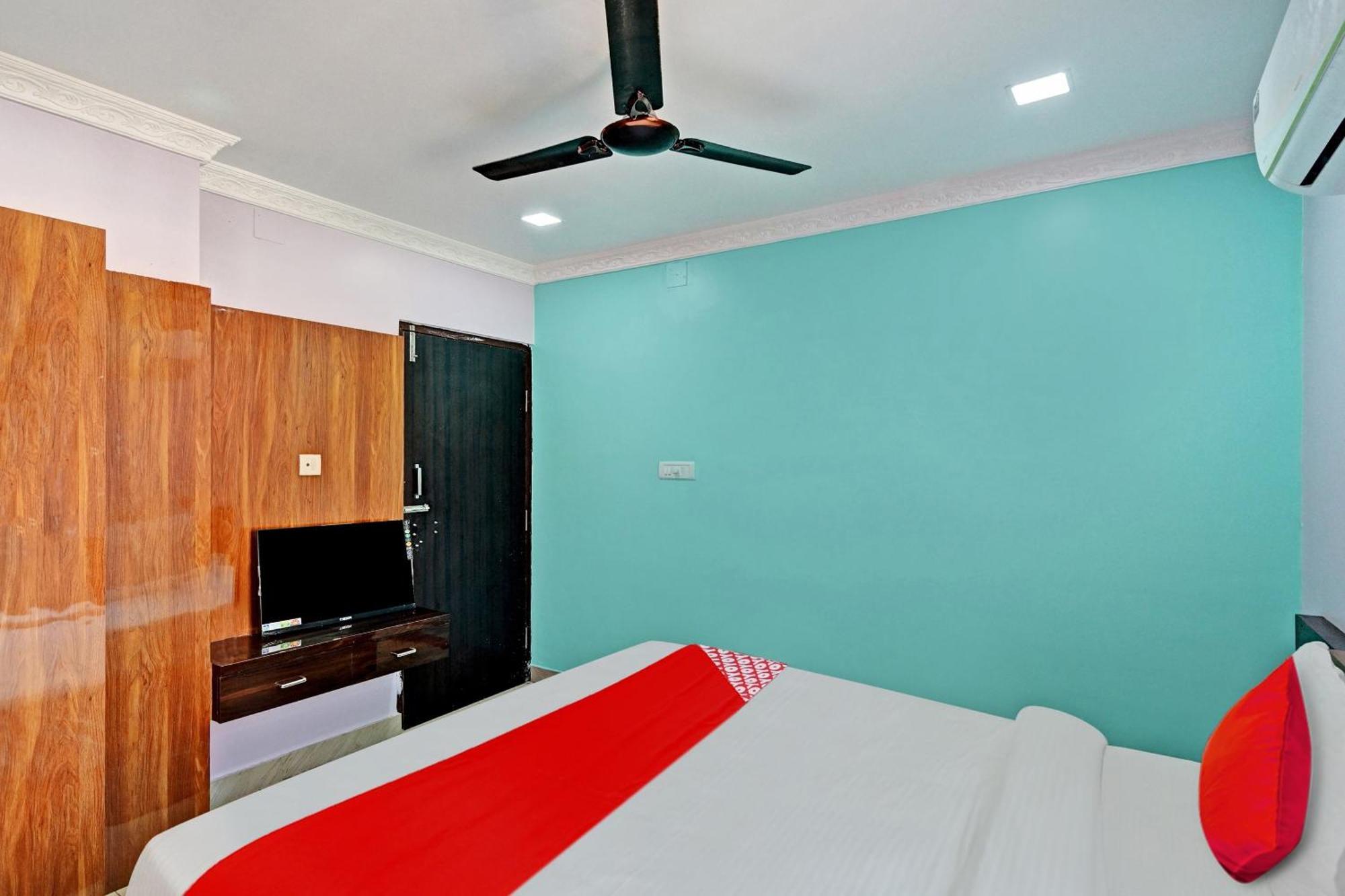 Hotel O Hi5 Days Inn Premium Bhubaneswar Værelse billede