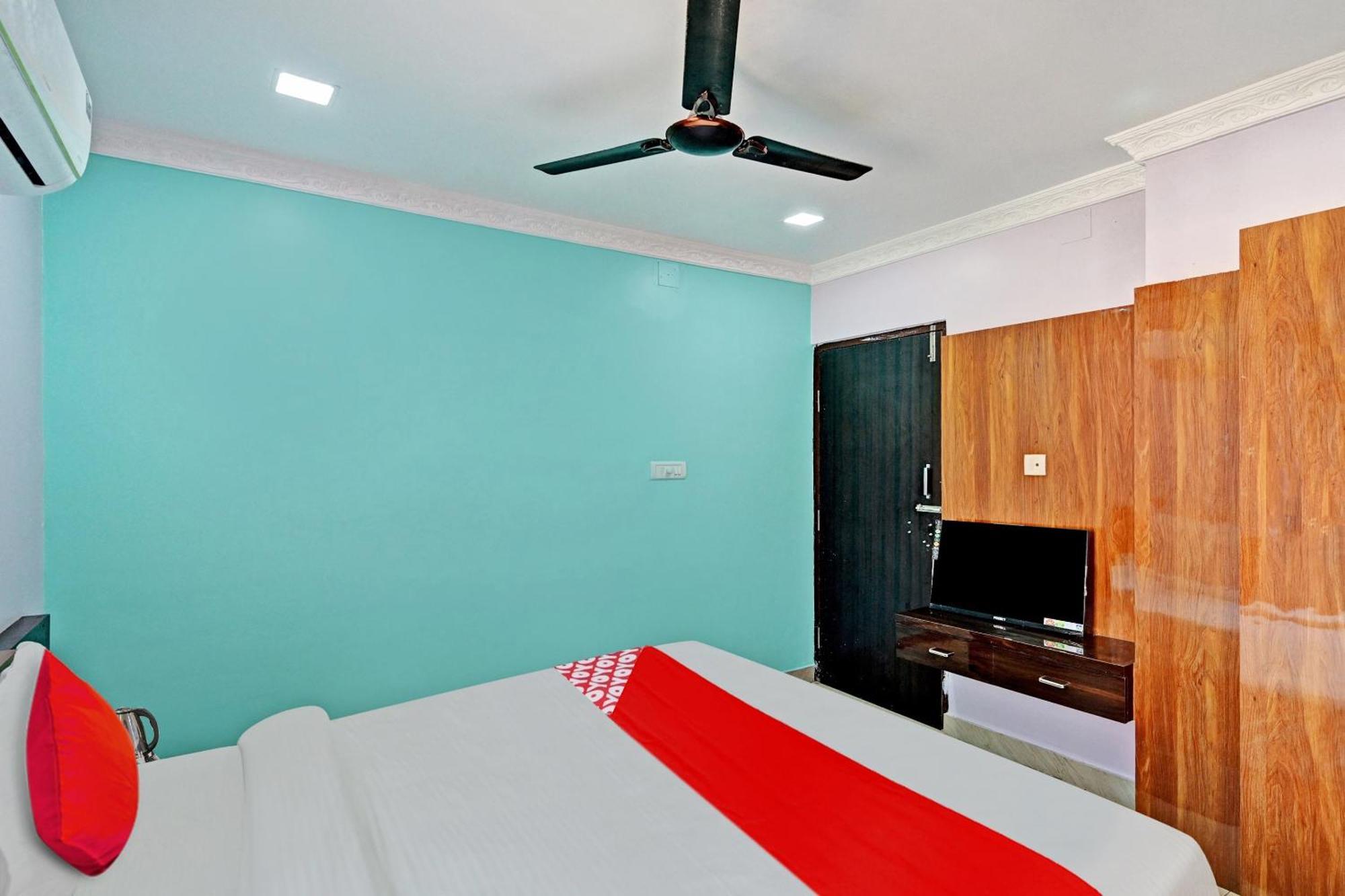 Hotel O Hi5 Days Inn Premium Bhubaneswar Eksteriør billede